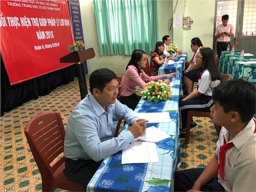 Buổi thực hiện trợ giúp pháp lý lưu động